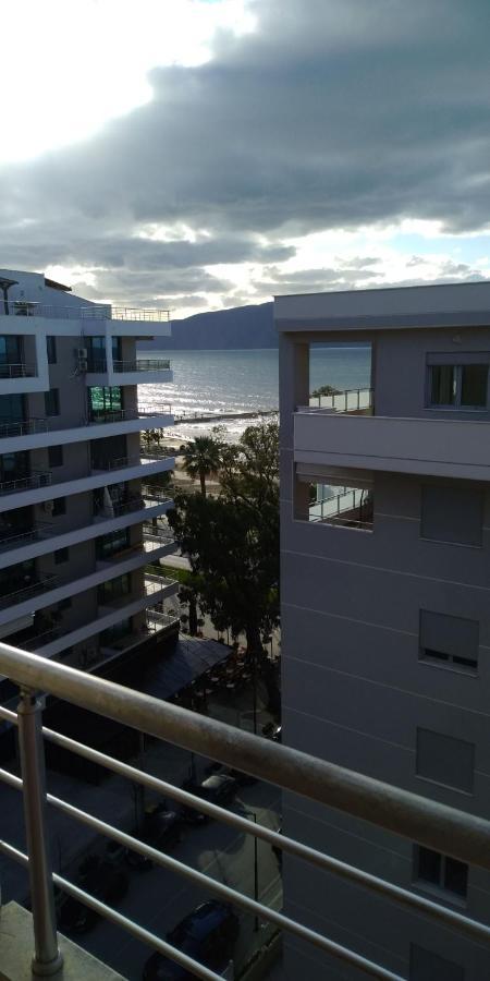 Sarah Appartamento Vlorë Exterior foto